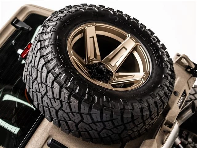 2026 Jeep JL Wrangler - Image 12 of 31