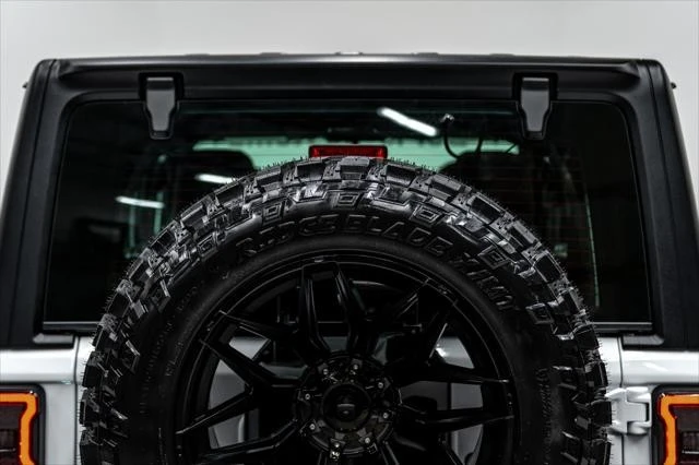 2026 Jeep JL Wrangler - Image 8 of 31