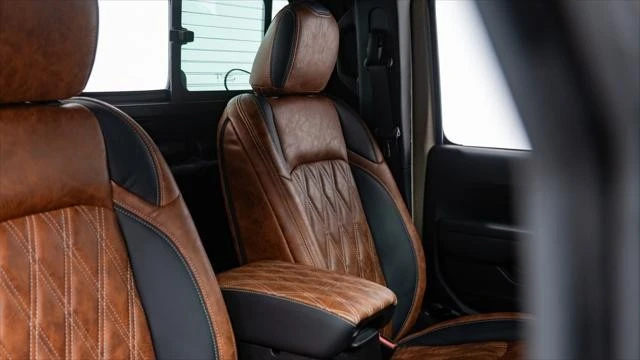 2026 Jeep JL Wrangler - Image 14 of 24