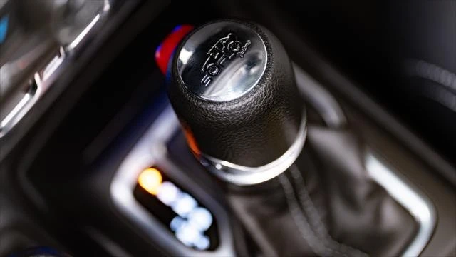 2026 Jeep JL Wrangler - Image 22 of 31