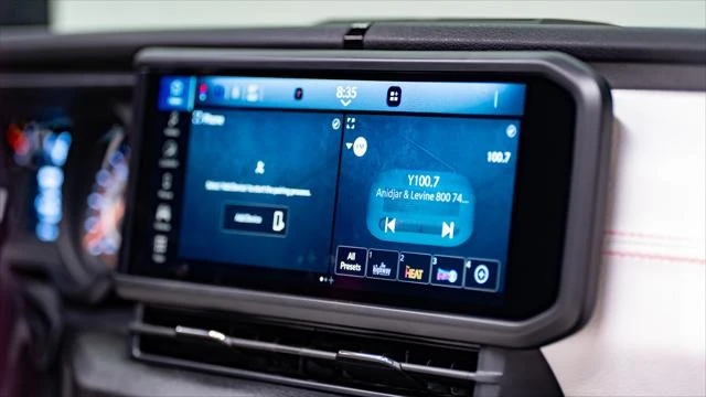 2026 Jeep JL Wrangler - Image 30 of 31