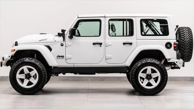 2026 Jeep JL Wrangler - Image 11 of 31