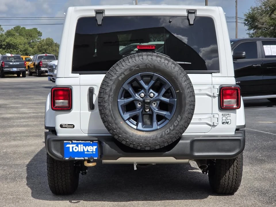 2026 Jeep JL Wrangler - Image 4 of 18