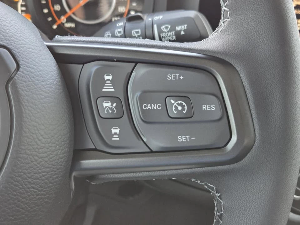 2026 Jeep JL Wrangler - Image 14 of 18