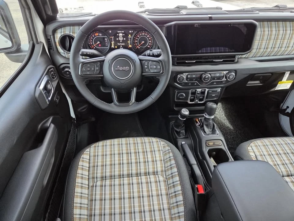 2026 Jeep JL Wrangler - Image 7 of 18