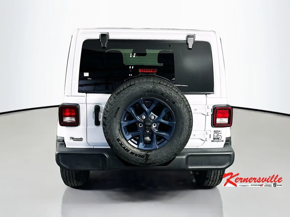 2026 Jeep JL Wrangler - Image 6 of 22