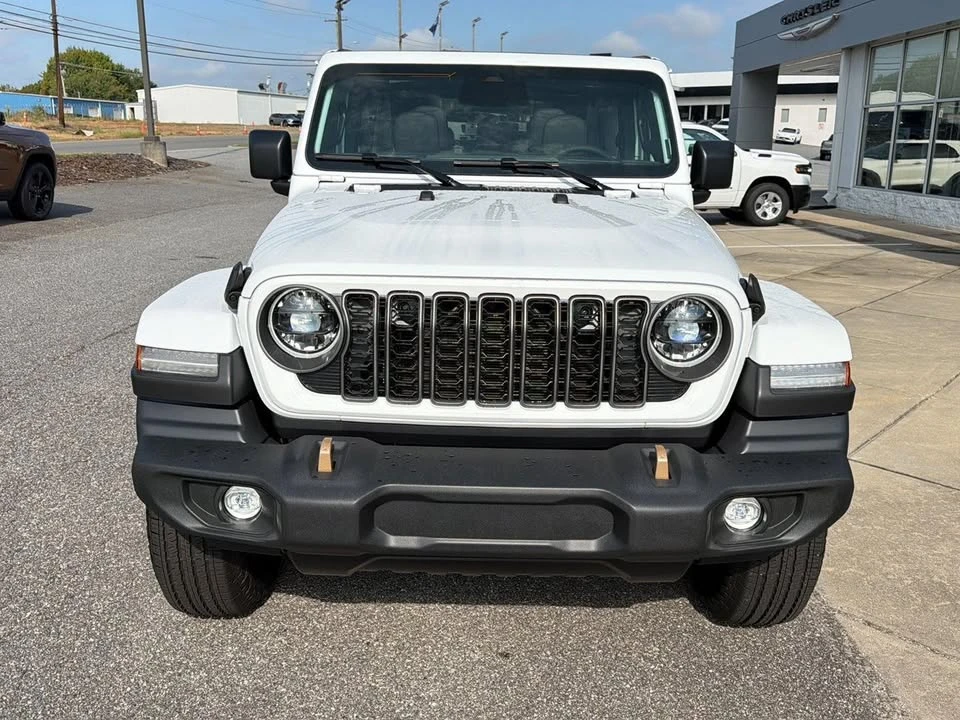 2026 Jeep JL Wrangler - Image 2 of 20