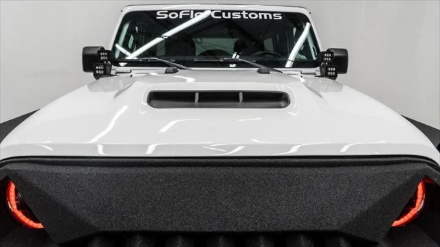 2026 Jeep JL Wrangler - Image 15 of 21