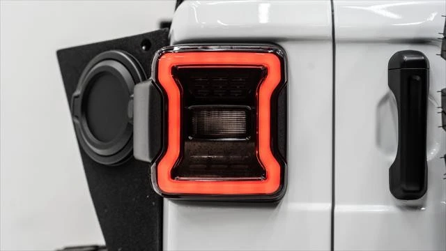 2026 Jeep JL Wrangler - Image 21 of 21