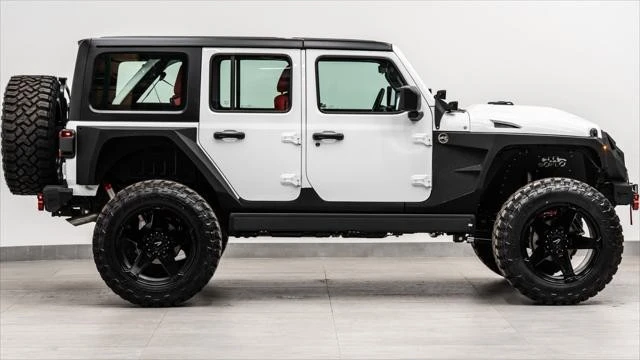 2026 Jeep JL Wrangler - Image 7 of 21