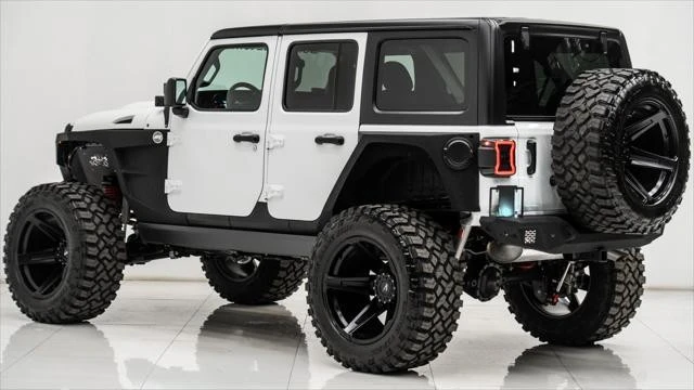 2026 Jeep JL Wrangler - Image 10 of 21