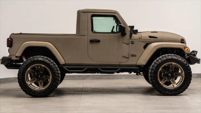 2026 Jeep JL Wrangler - Image 10 of 21