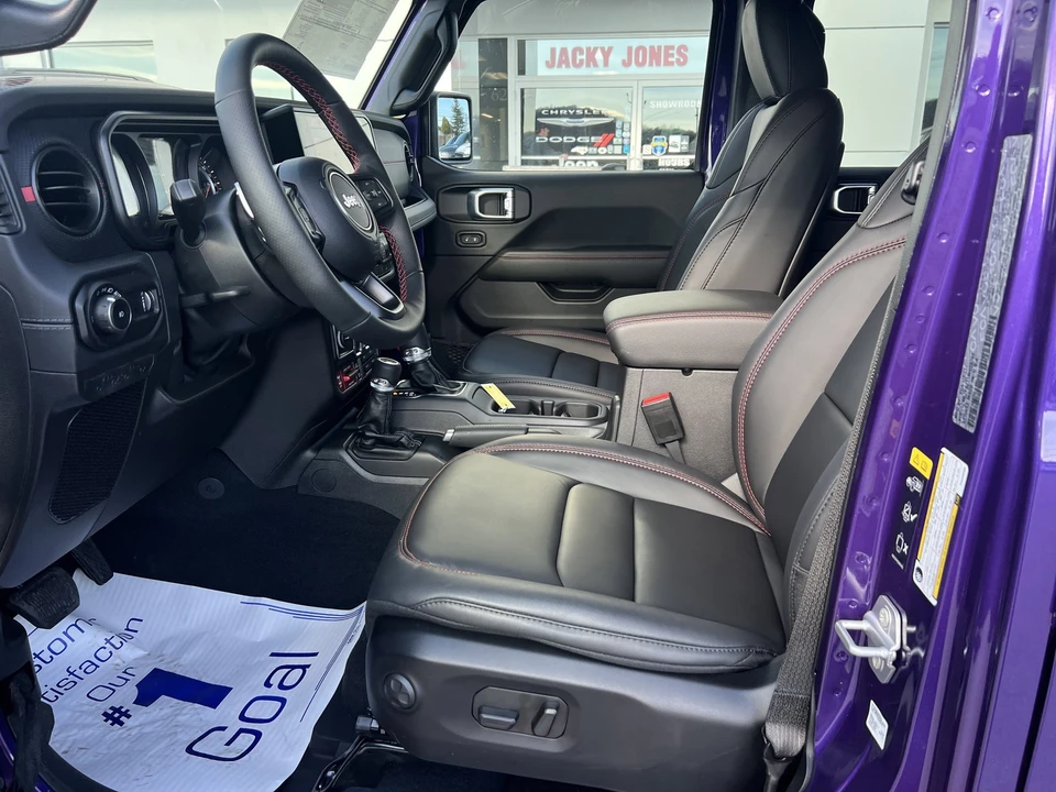 2026 Jeep JL Wrangler - Image 19 of 21