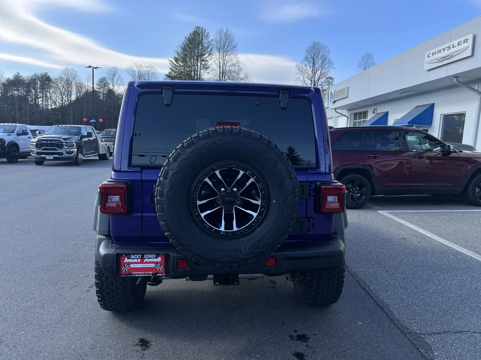 2026 Jeep JL Wrangler - Image 2 of 21
