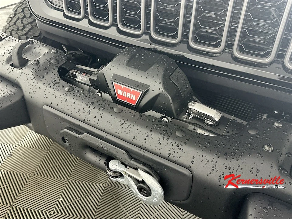 2026 Jeep JL Wrangler - Image 21 of 21