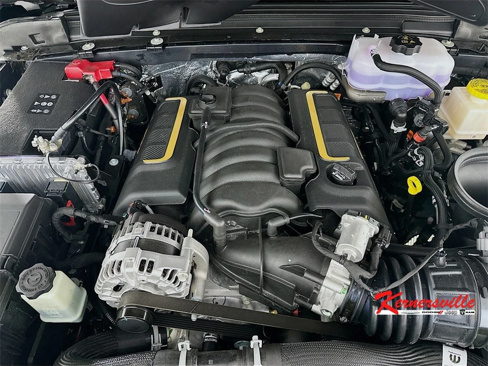 2026 Jeep JL Wrangler - Image 17 of 21