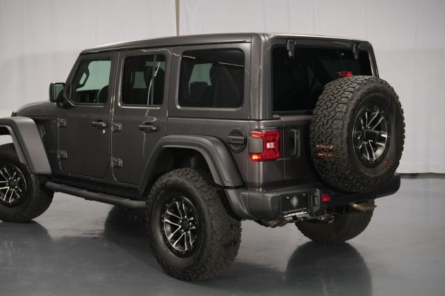2026 Jeep JL Wrangler - Image 18 of 31