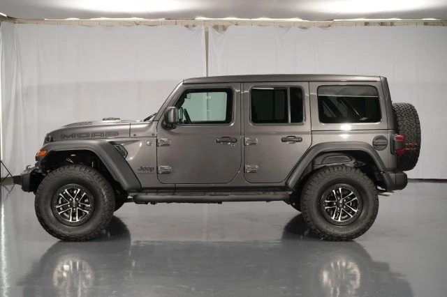 2026 Jeep JL Wrangler - Image 3 of 31