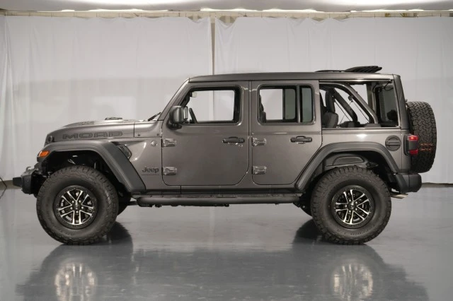2026 Jeep JL Wrangler - Image 2 of 31