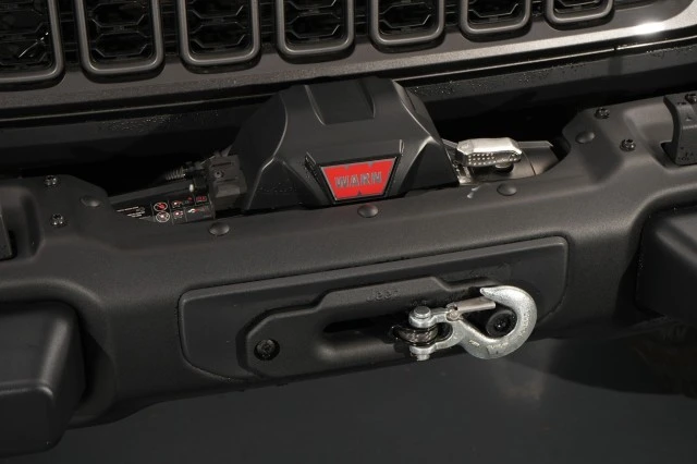 2026 Jeep JL Wrangler - Image 23 of 31