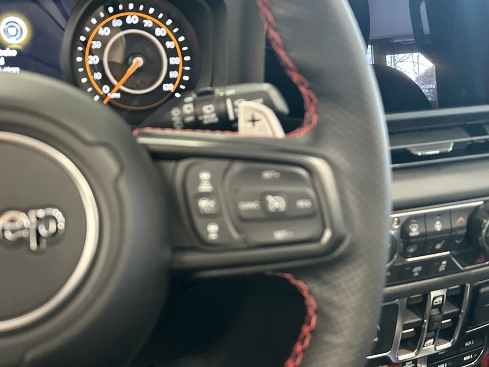 2026 Jeep JL Wrangler - Image 20 of 21