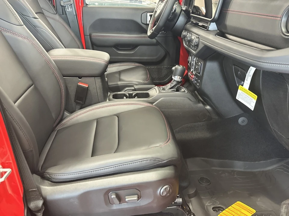 2026 Jeep JL Wrangler - Image 9 of 21