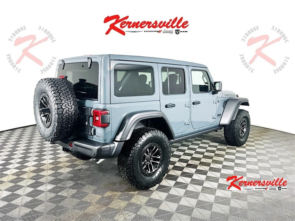2026 Jeep JL Wrangler - Image 7 of 12