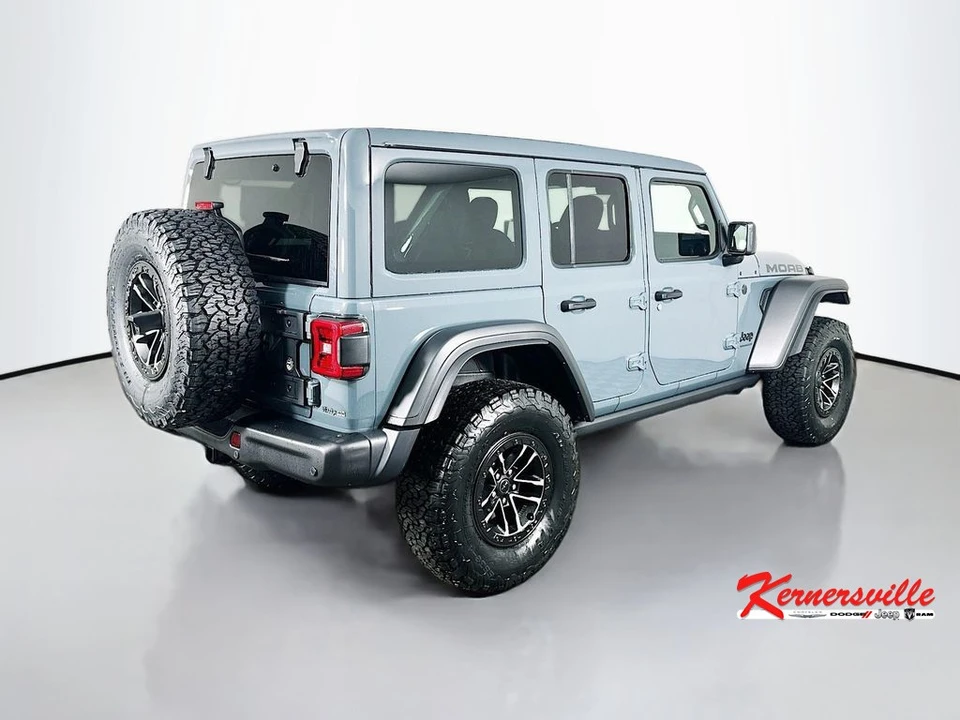 2026 Jeep JL Wrangler - Image 7 of 23
