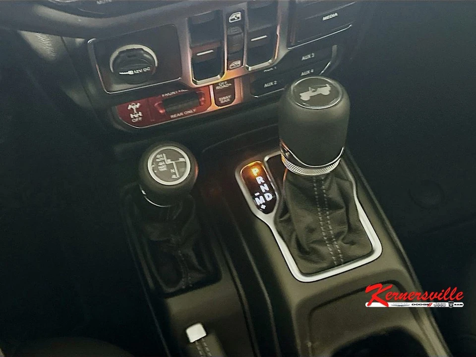 2026 Jeep JL Wrangler - Image 12 of 21