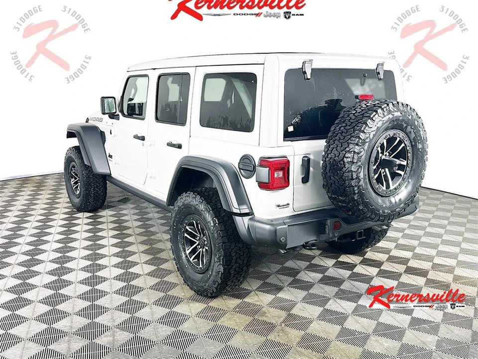 2026 Jeep JL Wrangler - Image 5 of 21