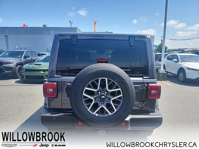 2026 Jeep JL Wrangler - Image 9 of 15