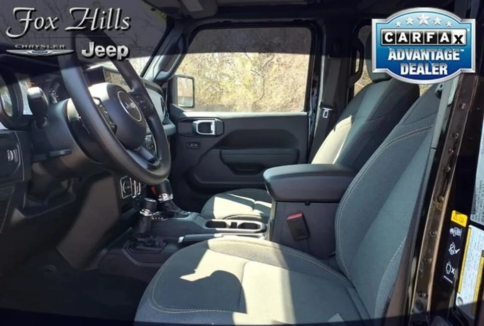 2026 Jeep JL Wrangler - Image 13 of 20