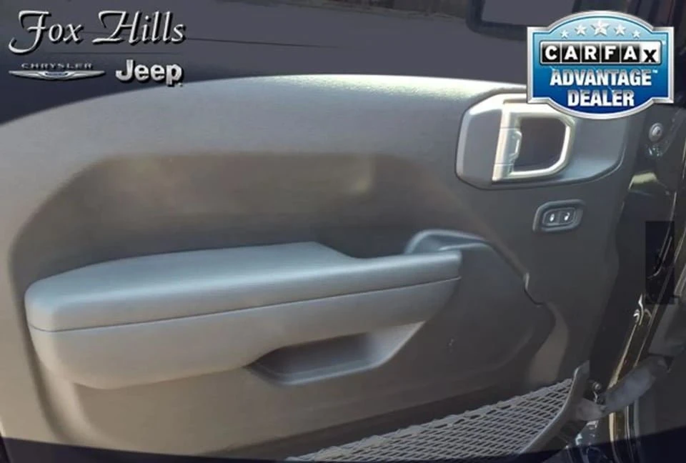 2026 Jeep JL Wrangler - Image 12 of 20