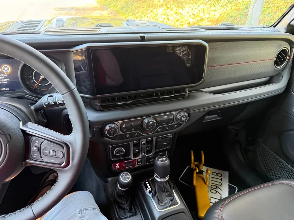 2026 Jeep JL Wrangler - Image 3 of 16