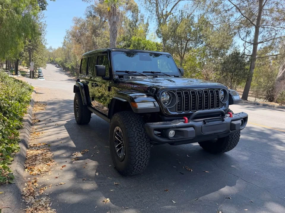 2026 Jeep JL Wrangler - Image 11 of 16