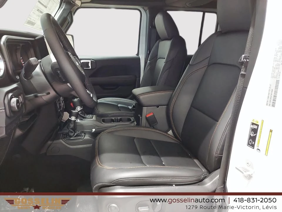 2026 Jeep JL Wrangler - Image 8 of 10