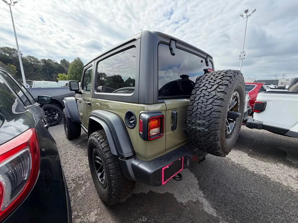 2026 Jeep JL Wrangler - Image 3 of 6