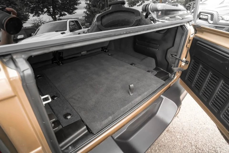 2026 Jeep JL Wrangler - Image 11 of 19