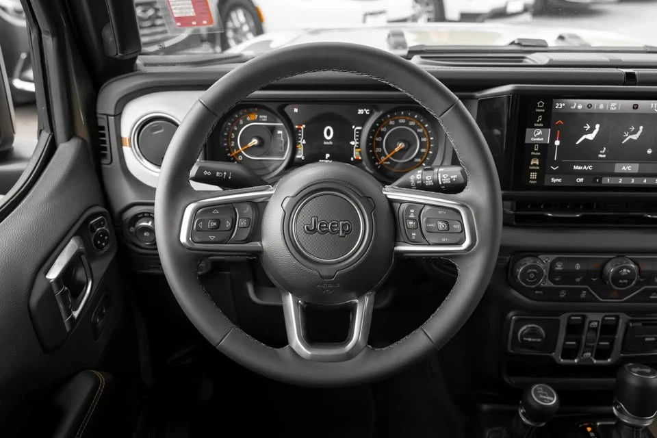 2026 Jeep JL Wrangler - Image 12 of 19
