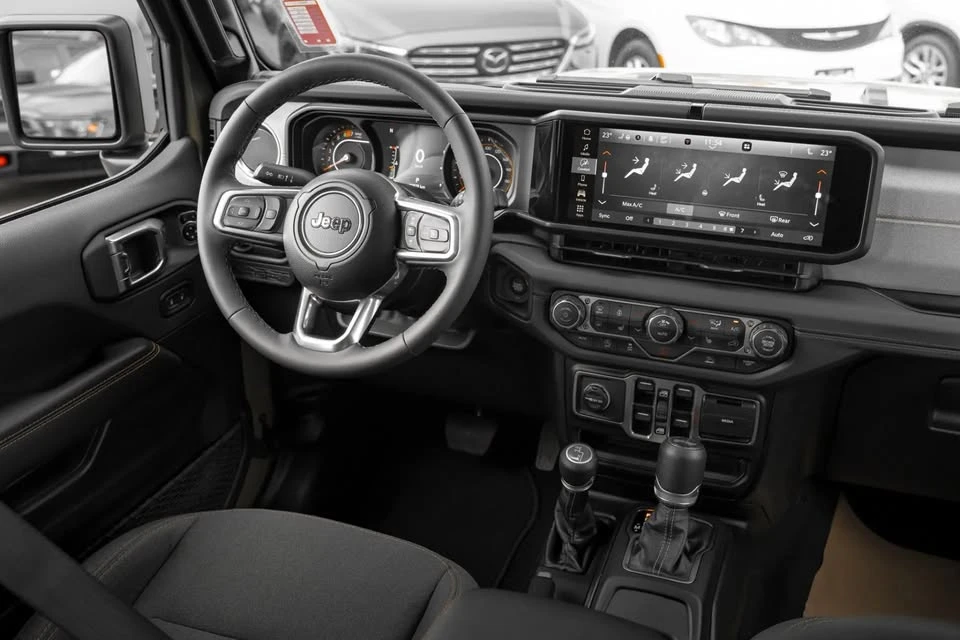 2026 Jeep JL Wrangler - Image 14 of 19