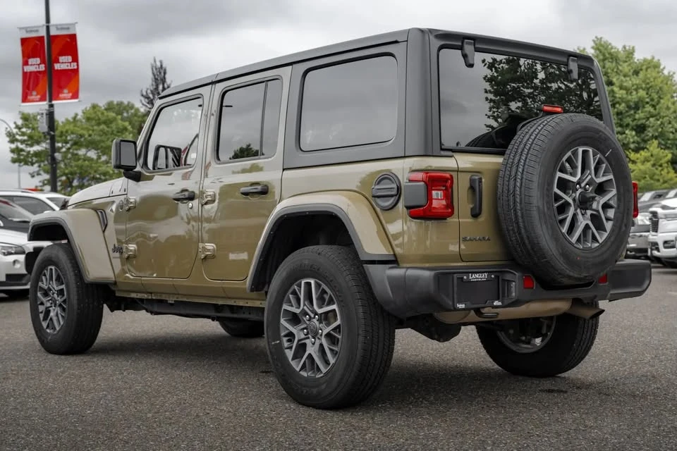 2026 Jeep JL Wrangler - Image 4 of 19