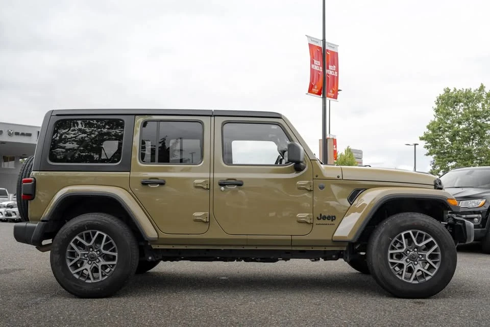 2026 Jeep JL Wrangler - Image 7 of 19