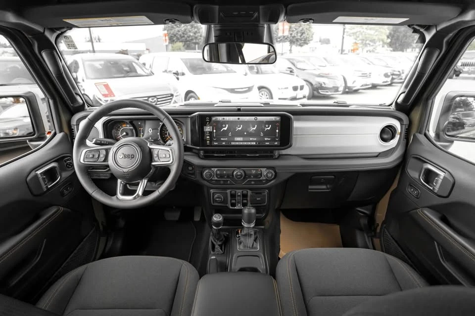 2026 Jeep JL Wrangler - Image 19 of 19