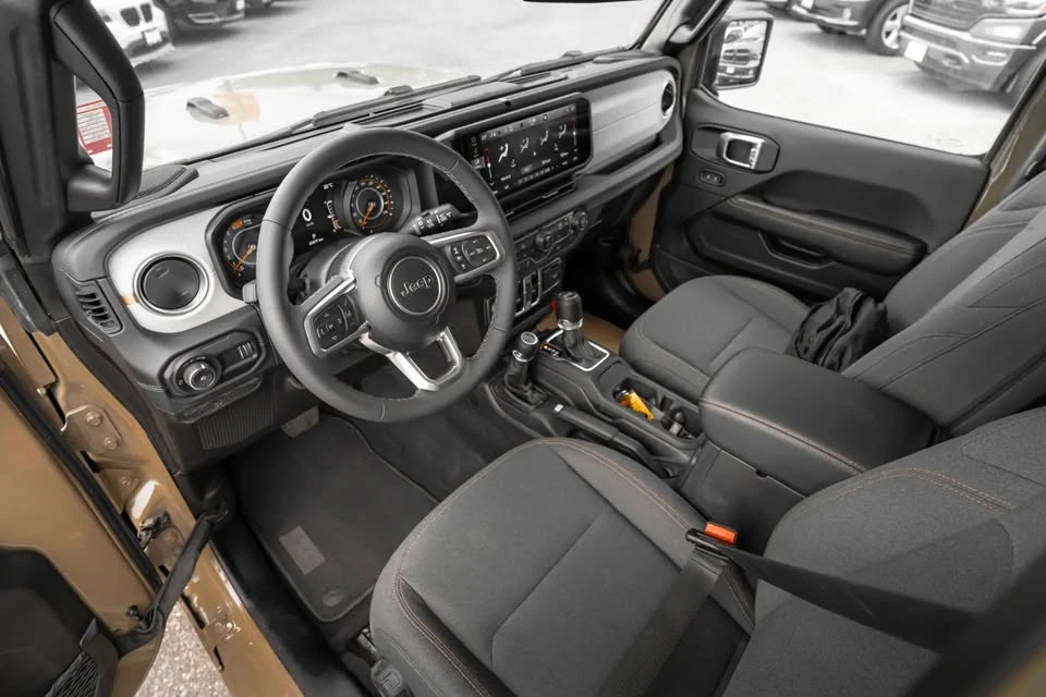 2026 Jeep JL Wrangler - Image 9 of 19