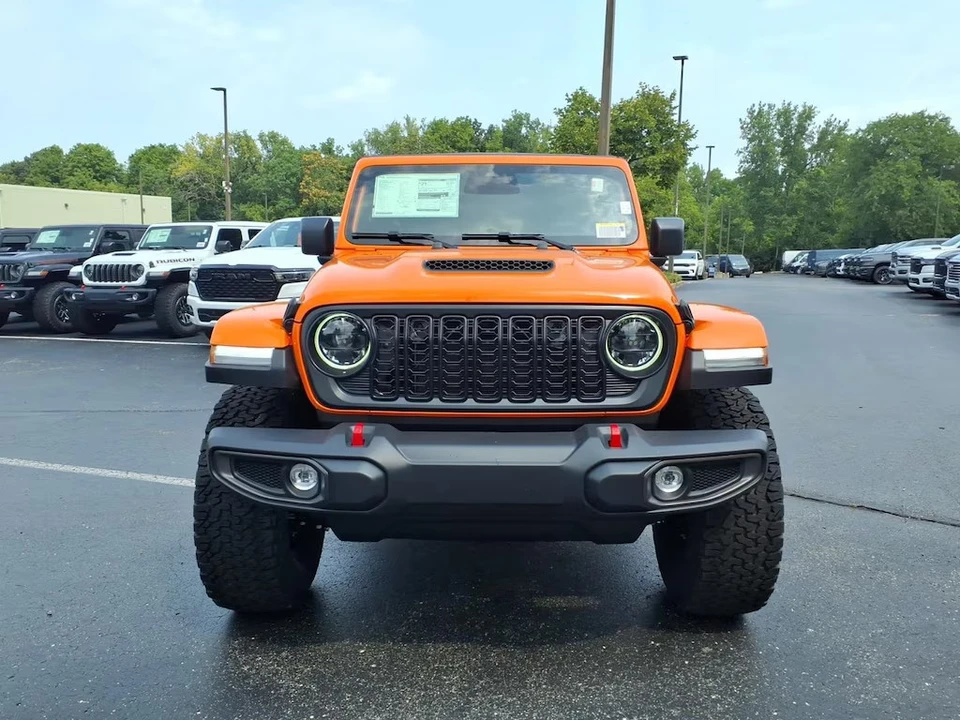 2026 Jeep JL Wrangler - Image 2 of 7