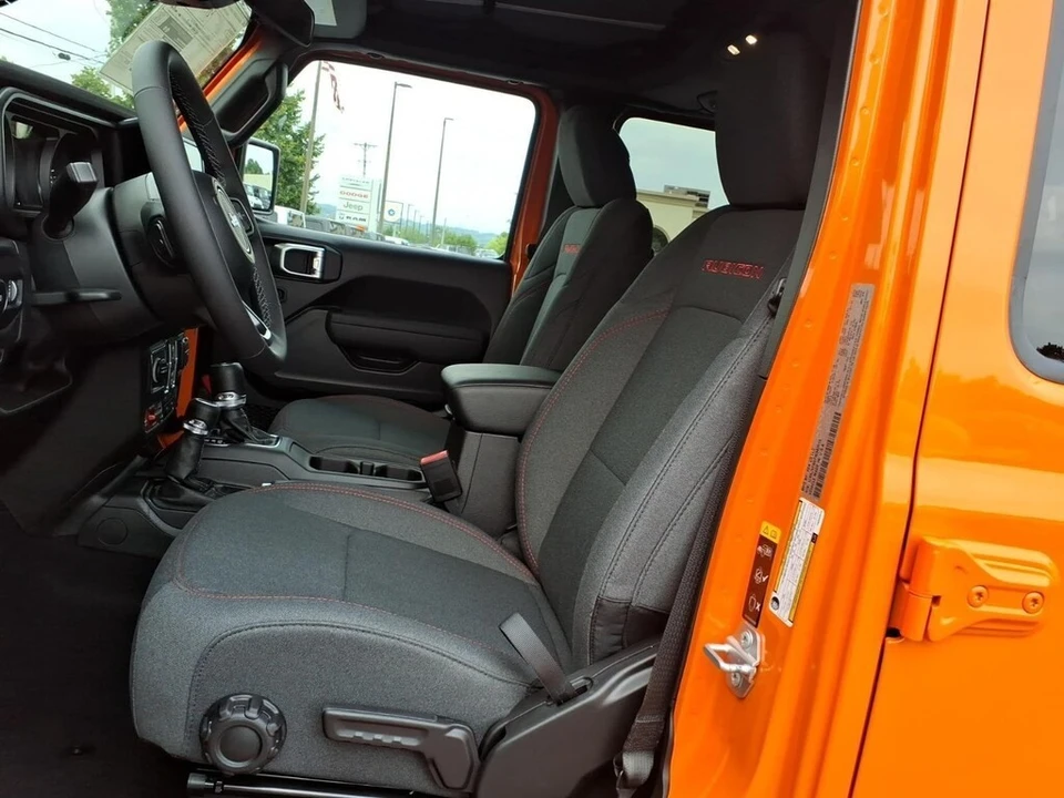 2026 Jeep JL Wrangler - Image 6 of 7