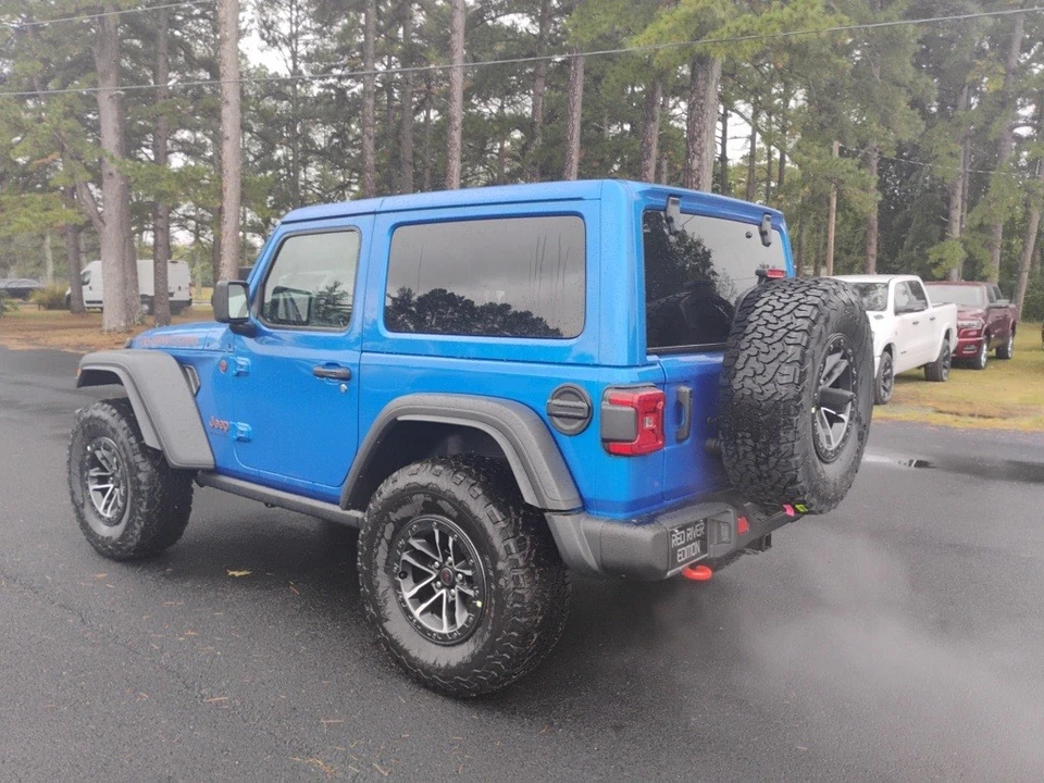 2026 Jeep JL Wrangler - Image 7 of 12