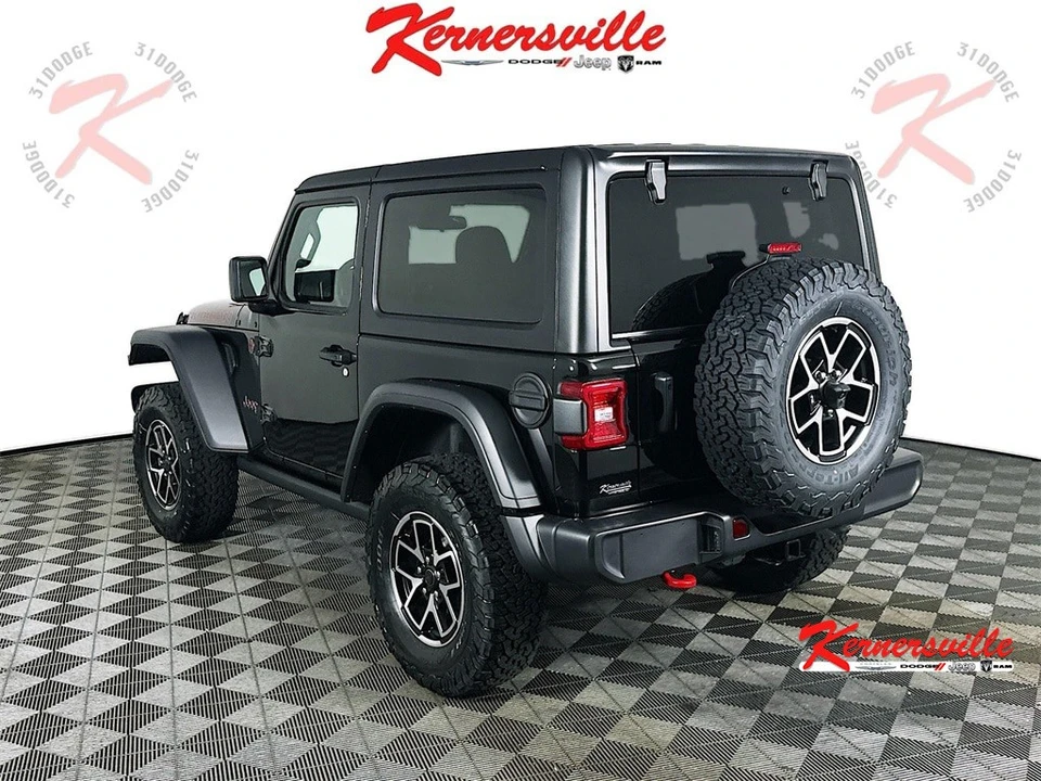 2026 Jeep JL Wrangler - Image 5 of 12