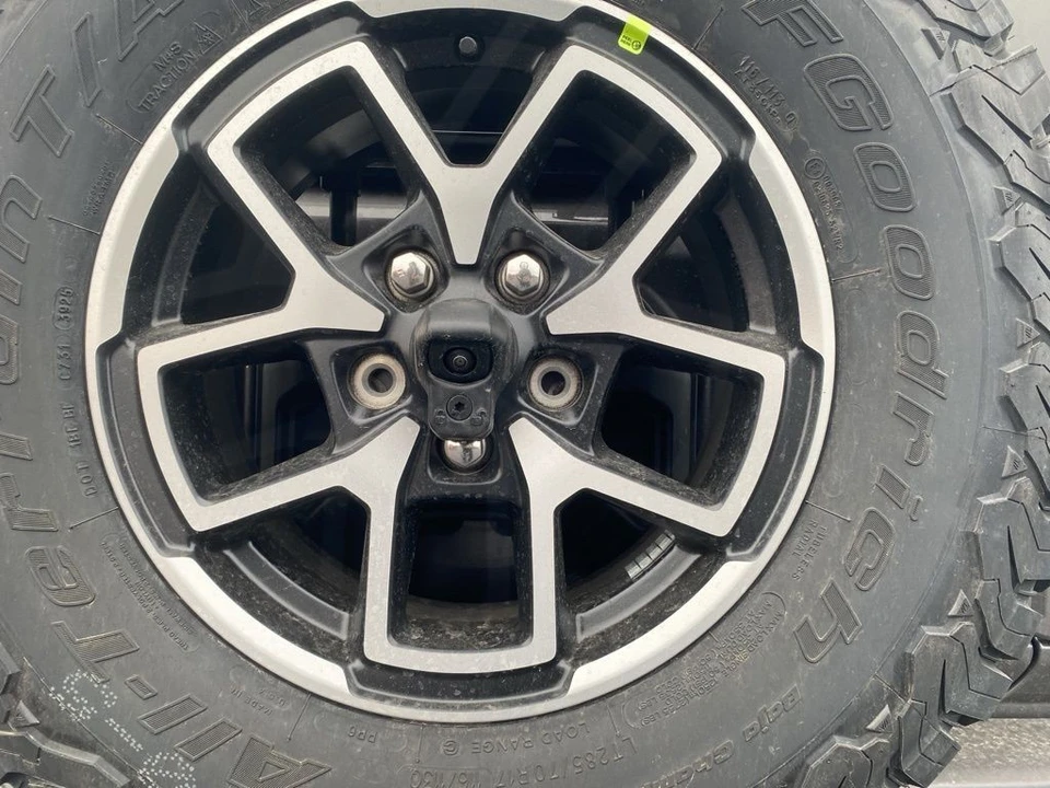 2026 Jeep JL Wrangler - Image 12 of 12