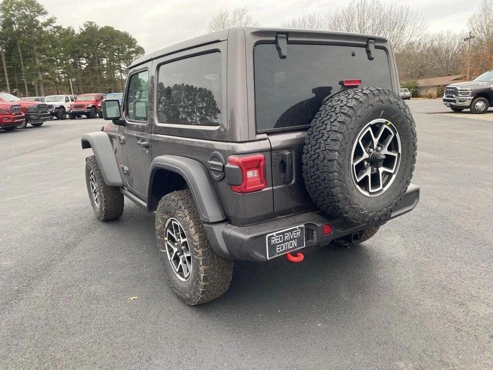2026 Jeep JL Wrangler - Image 7 of 12